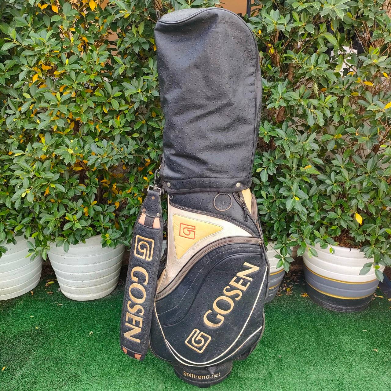 ถุงกอล์ฟ GOSEN มือสอง ของแท้ถุง TOUR ใบใหญ่ มีลอก บ้าง ดูไม่ใหม่มาก
