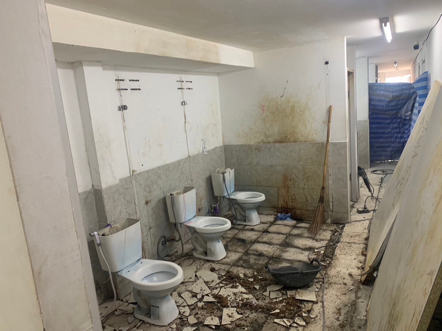 ปรับปรุงห้องน้ำโรงงานโดนัท NK