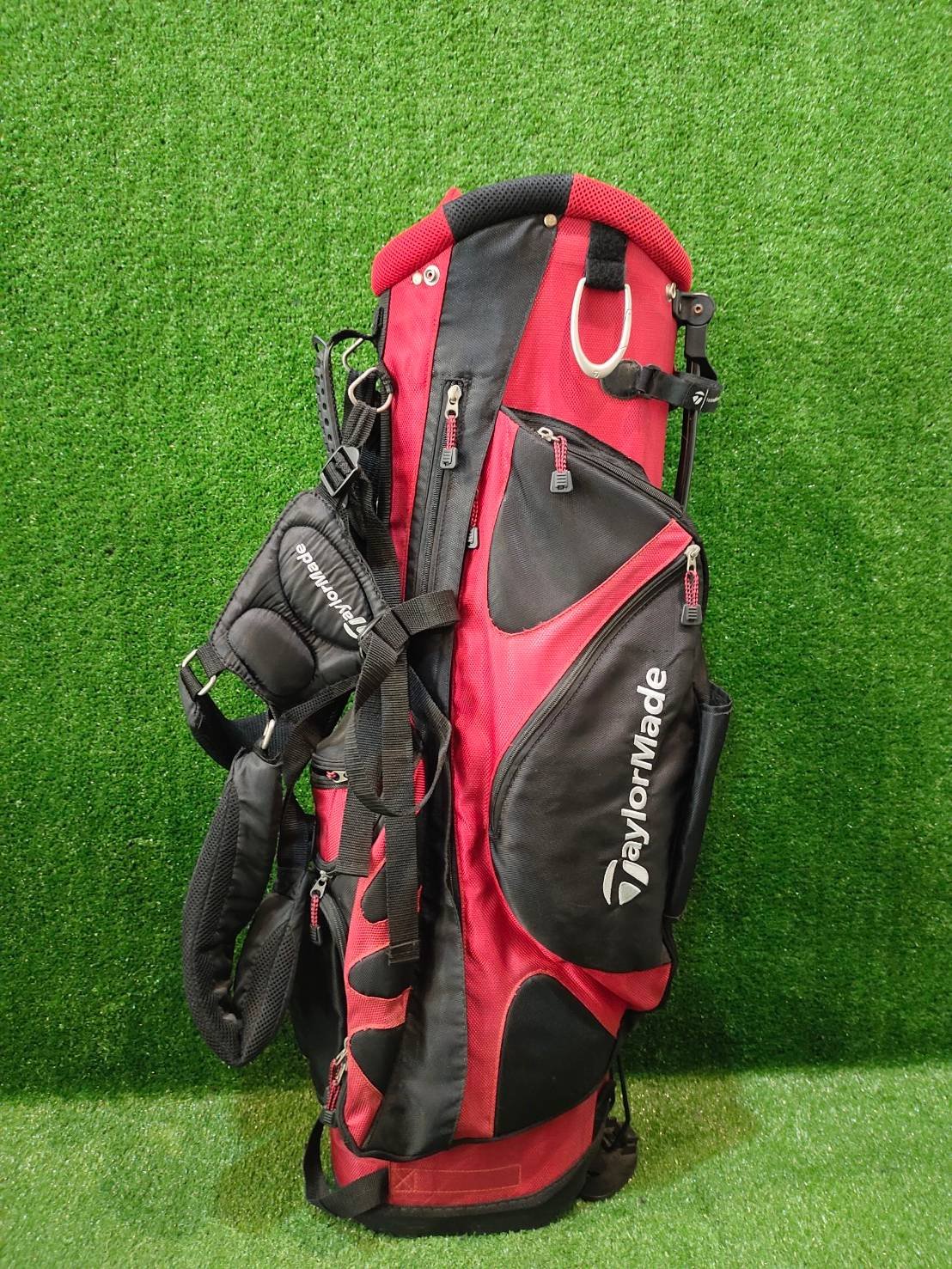 ถุงกอล์ฟ Taylormade ขาตั้ง