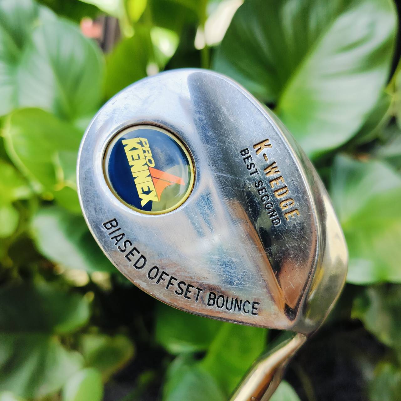 WEDGE PROKENNEX K-WEDGE WEDGE ที่ออกแบบมาให้ใช้งานง่ายที่สุด และ ใช้ได้ทุกสถาณการณ์ โดยเฉพาะระเบิดทราย ใบใหญ่กว้างมาก เล่นได้หลายองศา ไม้กอล์ฟพรีเมี่ยมมือสอง ของแท้ By NakaraLuxurious