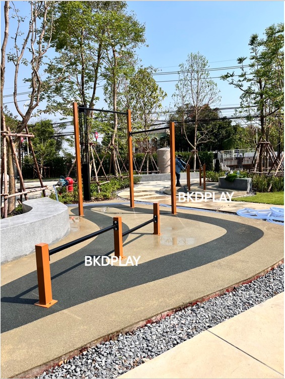 เครื่องออกกำลังกายกลางแจ้ง อุปกรณ์คานดันพื้นคู่ ลานกีฬาอเนกประสงค์ สนามกีฬา ผลิตในไทย สั่งทำตามสีที่ต้องการได้