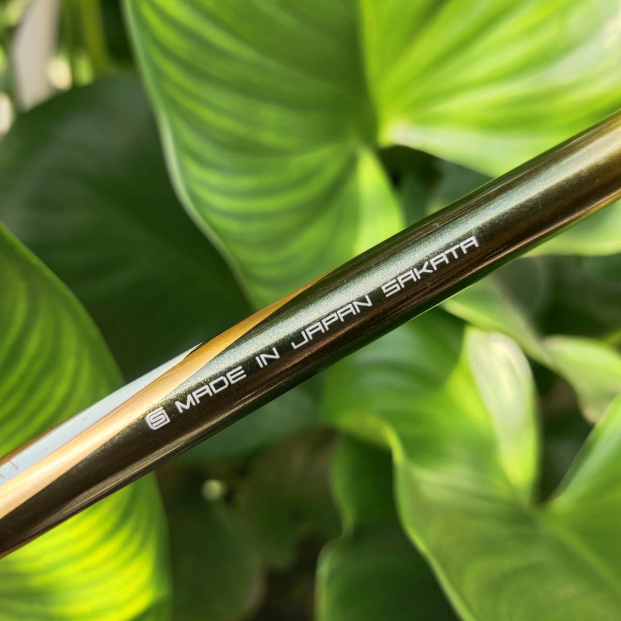 ชุดเหล็ก Honma Beres IS-05 Forged *** ก้าน 3 ดาว *** ARMRQ ∞ FLEX SR เป็นสุดยอดก้านจาก TORAYCA ดีที่สุดในโลก ก้าน 3 ดาว ปกติราคาชุดนี้ 120,000 บาทค่ะ ไม้กอล์ฟพรีเมี่ยมญี่ปุ่นมือสอง ของแท้ By NakaraLuxurious
