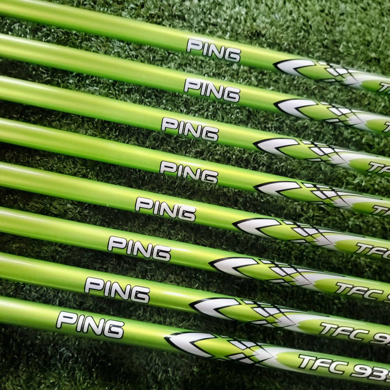 ** ไม้กอล์ฟสำหรับผู้หญิง ** ชุดเหล็ก PING Rapture V2 หน้าเด้ง!!! สุดยอดชุดเหล็ก ตัว HI - END ของ PING มีแผ่นหน้าเด้งอีกชั้นที่หน้าไม้ ตีไกลมากๆ ไม้กอล์ฟพรีเมี่ยมมือสอง ของแท้ By NakaraLuxurious