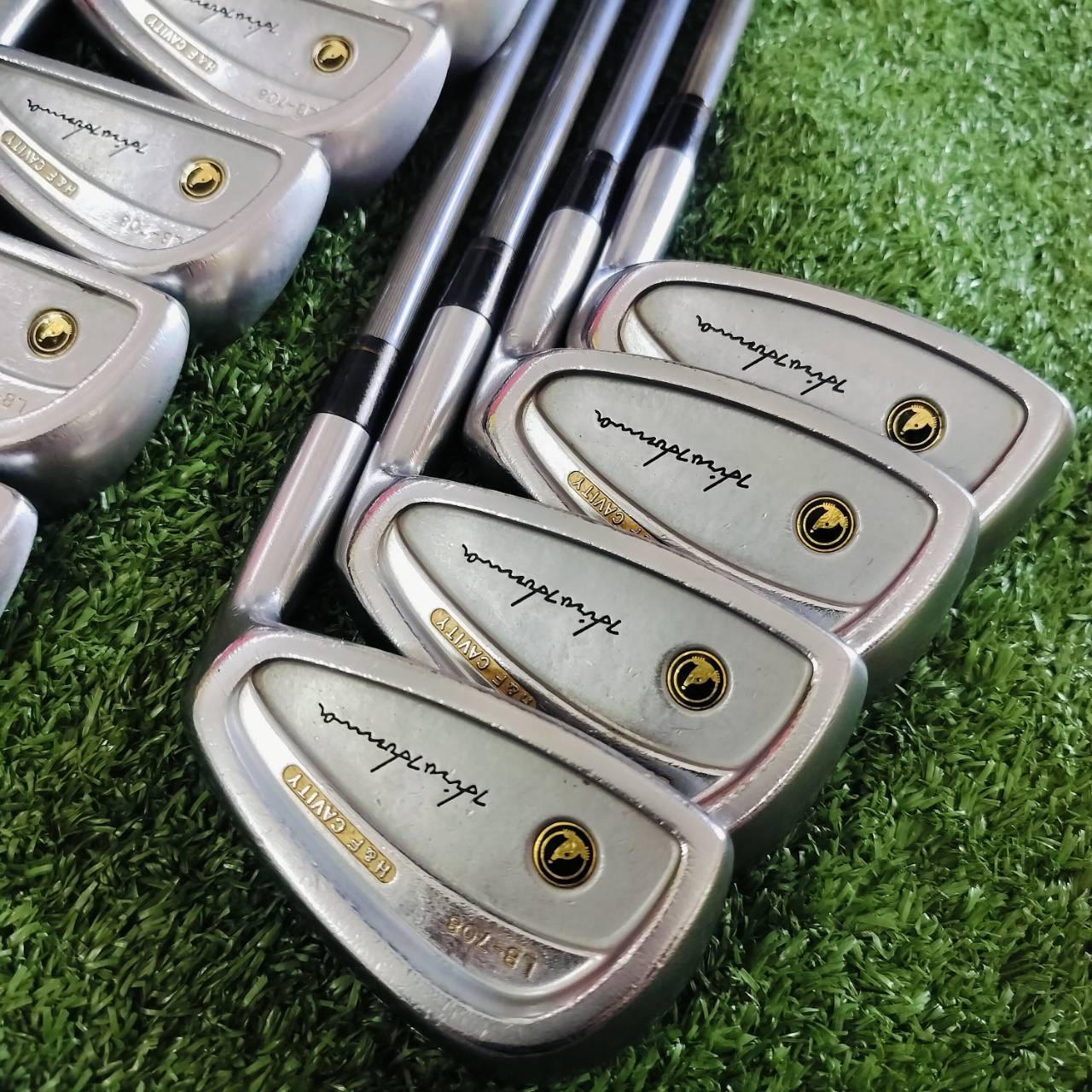 ชุดเหล็ก HONMA-LB 708 H & F CAVITY รุ่นดังอีกรุ่น เหล็ก FORGED JAPAN SAKATA ตีง่ายมาก ได้ฟีลลิ่งนุ่มนวล ใบไม่ใหญ่ ให้สปินได้ดีมาก ไม้กอล์ฟพรีเมี่ยมมืองสองญี่ปุ่น By NakaraLuxurious