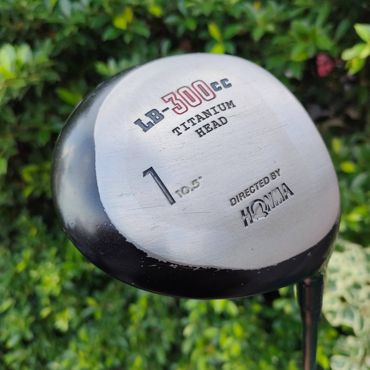 DRIVER HONMA LB-300 CC TITTANIUM HEAD องศา 10.5 ก้าน NEW FEATHER WEIGHT FLEX R-1 **ก้านระดับ 2 ดาว** ก้านดีสุดขีด!! เป็นหัว TITANIUM สุดพรีเมี่ยม!! ไม้กอล์ฟมือสอง ของแท้ BY NakaraLuxurious