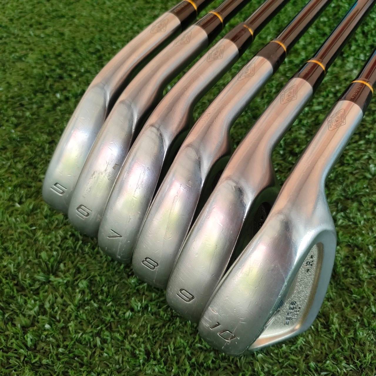 ชุดเหล็ก HONMA BERES TW901 มีเหล็ก 5-10 ก้าน ARMRQ B62 FLEX R ** ก้าน 2 ดาว **