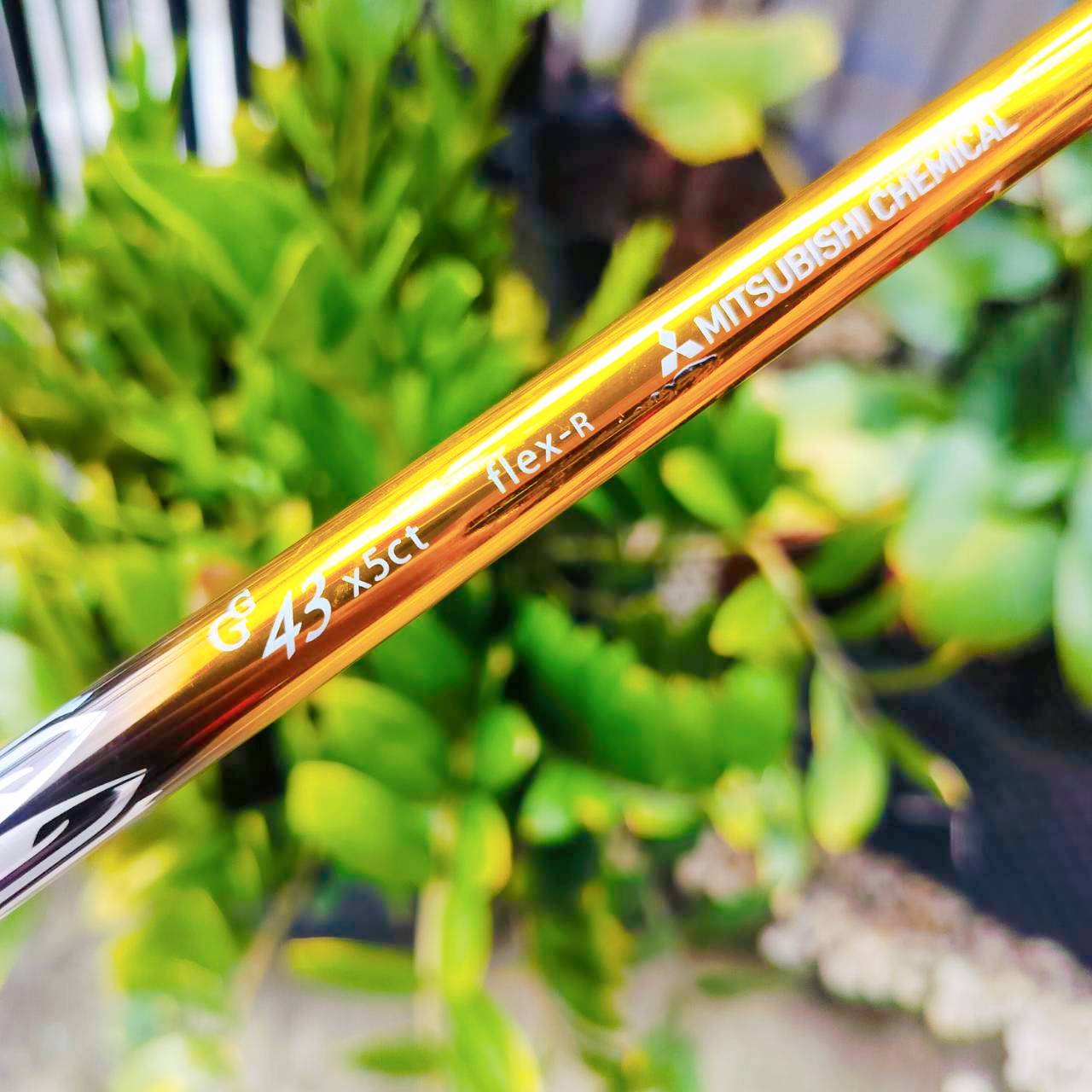 Works HyperBalde Premier องศา 10.5 ก้าน BASSARA 43 FLEX R ก้านพรีเมี่ยมเบาจัดๆ หน้าบางมาก ตีไกลขีดสุด อายุ 80 ตีไกลกว่า 300 หลา!!! ไม้กอล์ฟพรีเมี่ยมมือสอง ของแท้ By NakaraLuxurious