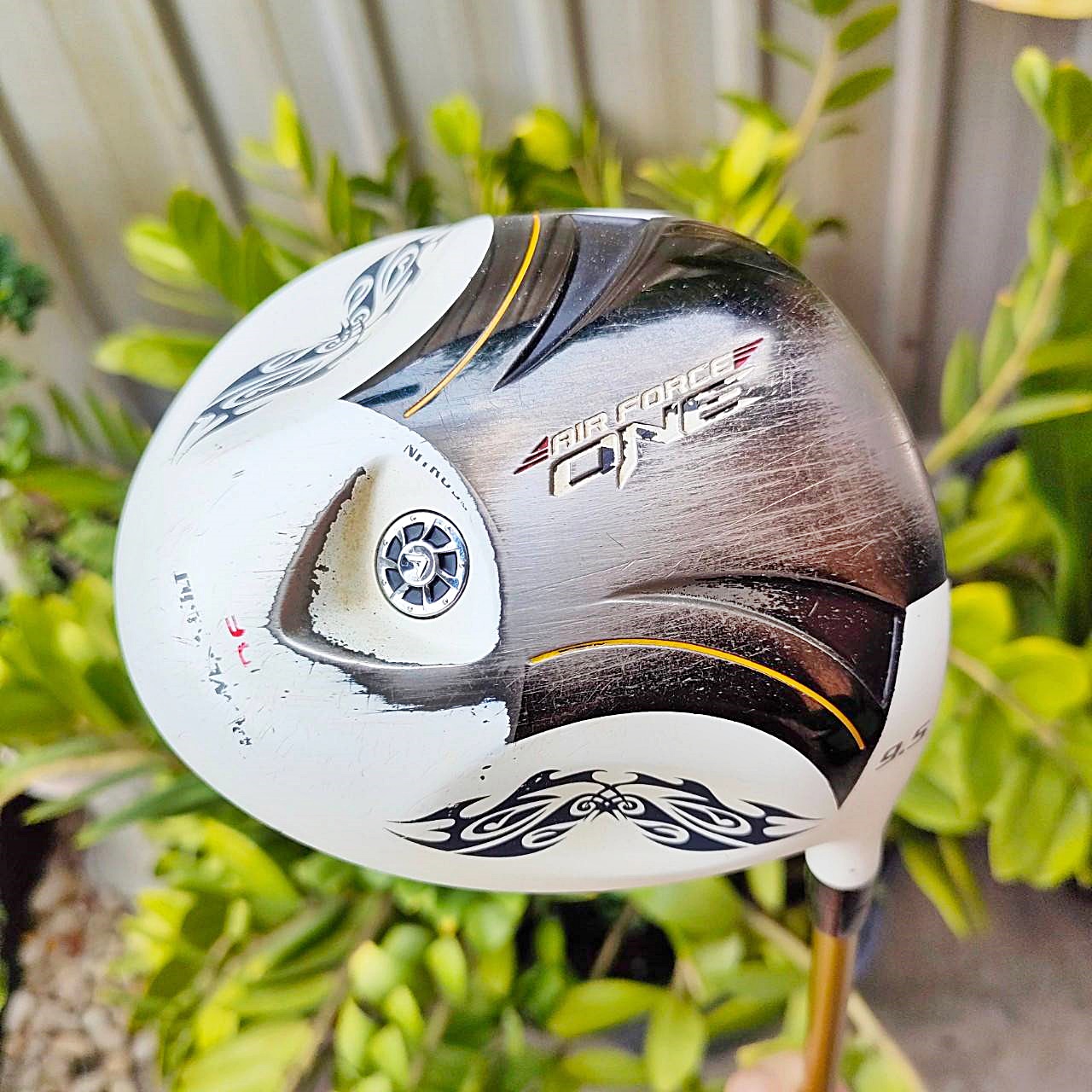 DRIVER AIR FORCE ONE องศา 9.5 ก้าน FUJIKURA SPEEDER 589 FLEX R ก้านโมสุดพรีเมี่ยม ตีไกลแบบมากๆ เด้งขีดสุด ตีไกลสุดขั้ว ชนรั้ว ชนธงแน่นอน!!! ไม้กอล์ฟพรีเมี่ยมมือสอง ของแท้ By NakaraLuxurious