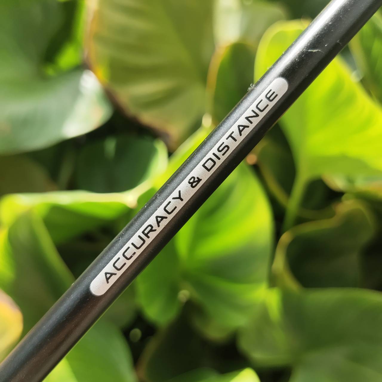 ก้านใส่หัวไม้ TOUR AD IZ-5 FLEX R2 ก้านไม้ที่นักกอล์ฟทั่วโลกไว้วางใจ