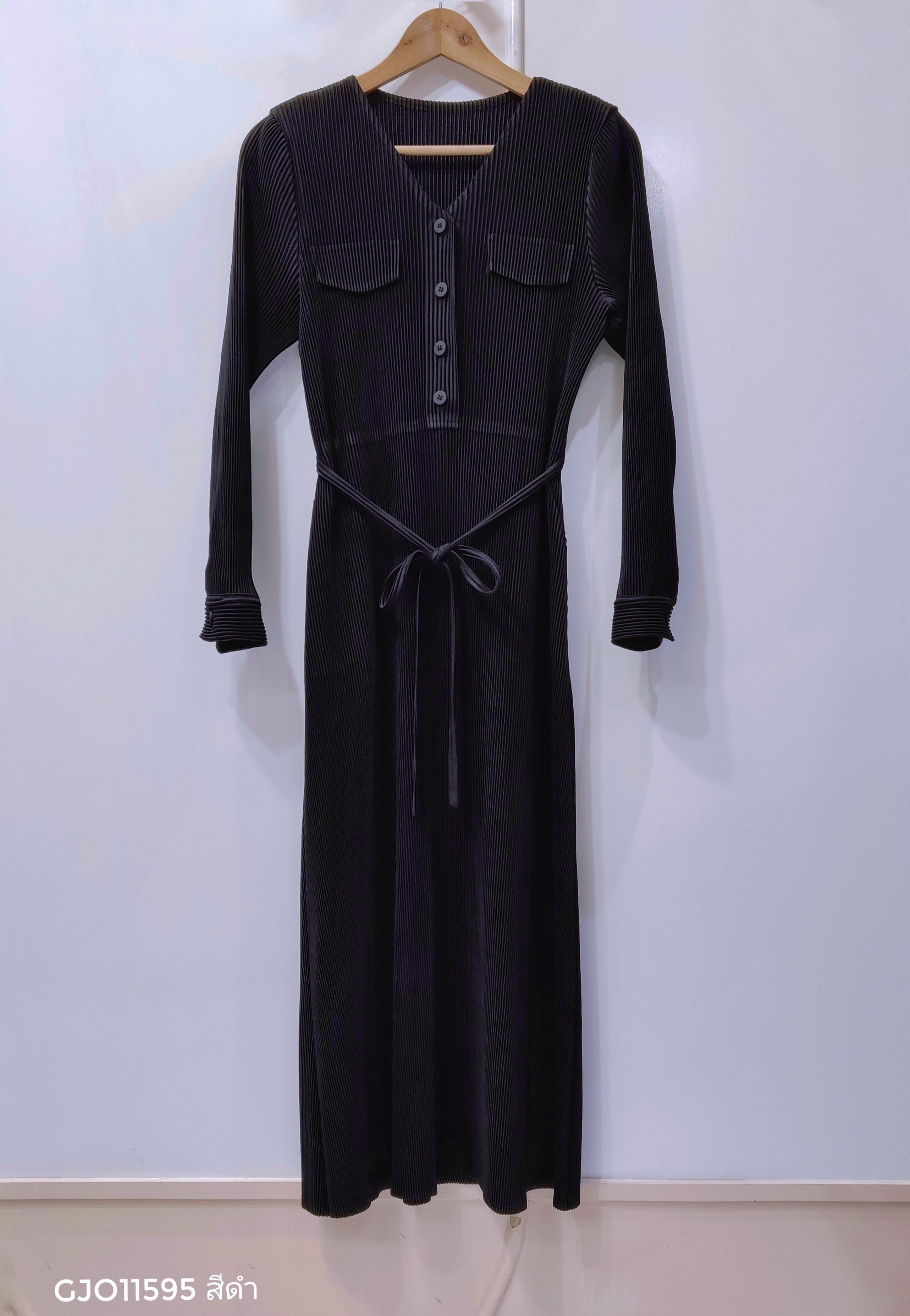 2MUAY รุ่น GJO11595 เดรสอัดพลีท THICK V NECK LONG SLEEVE PLEATED DRESS 8 สี FREE SIZE