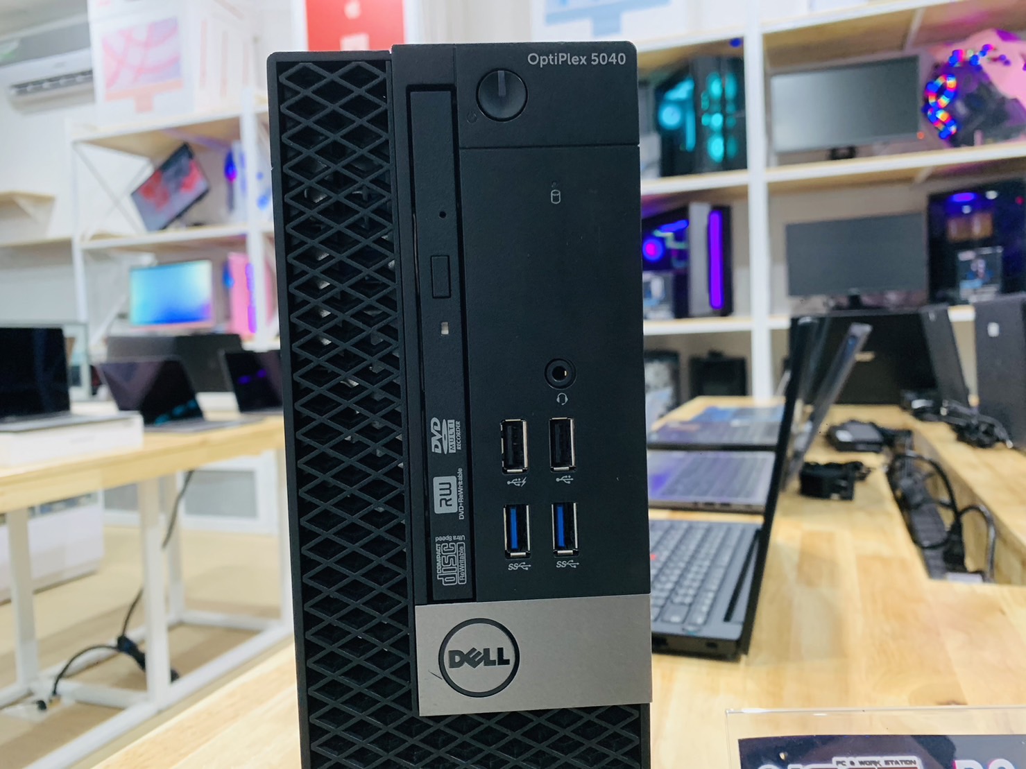 Dell Optiplex 5040 SFF คอม พิวเตอร์แบบตั้งโต๊ะ พร้อมใช้งาน i3-6100 Ram 4 GB HDD 500GB