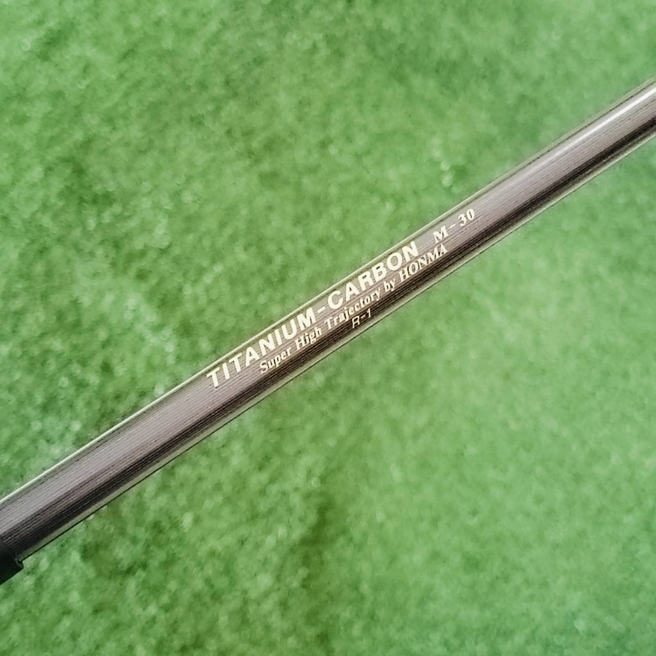 ชุดเหล็ก HONMA LB-606 CAVITYBACK ตีง่ายแบบสุดๆ และใบไม่เทอะทะ ชุดใหญ่ มีเหล็ก 3 4 5 6 7 8 9 10 11 เเละ SW วัสดุพรีเมี่ยม FORGED จาก JAPAN SAKATA ไม้กอล์ฟพรีเมี่ยมมือสอง ของแท้ By NakaraLuxurious