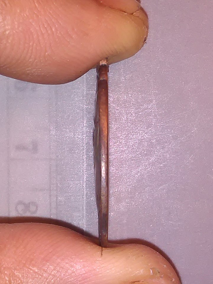 เหรียญ หลวงพ่อ อิ่ม วัด ในวัง หลัง ภปร. 200.-