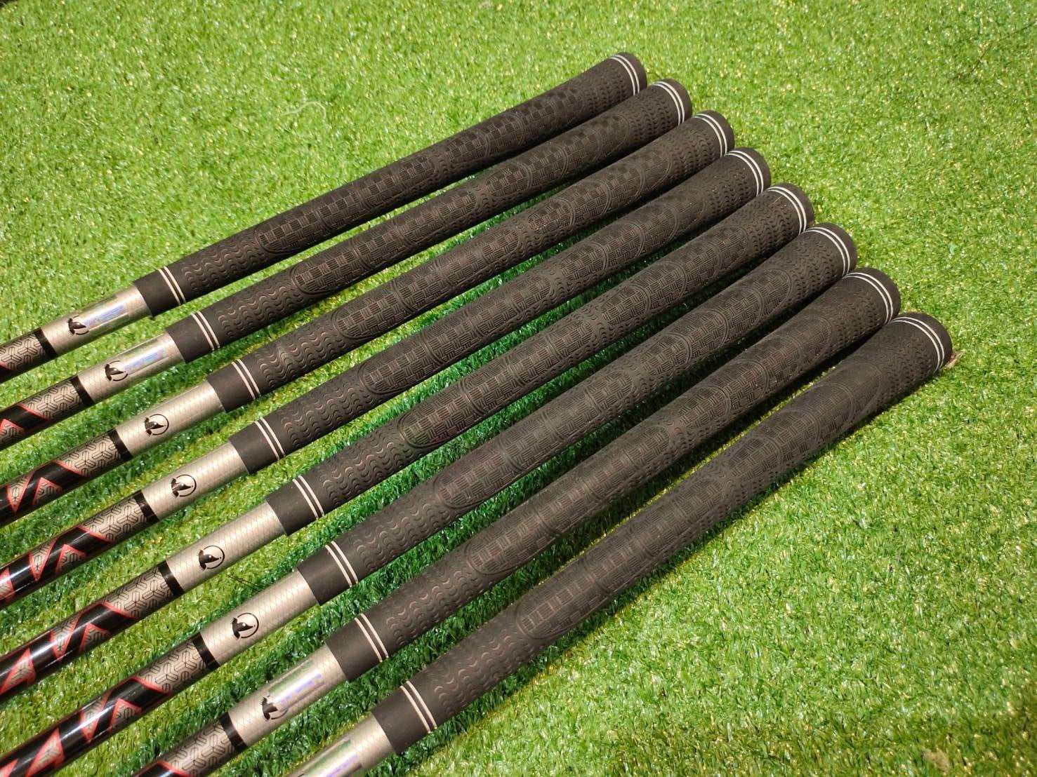 ชุดเหล็ก HONMA TOUR WORLD XP - 1