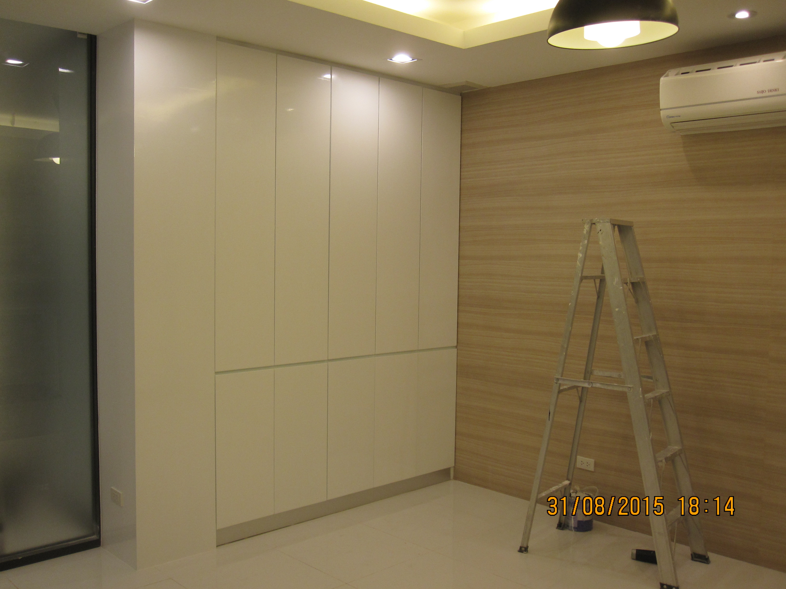 งานกองปราบปราม จัดทำเฟอร์นิเจอร์ ซ่อมแซมทุกส่วนที่ชำรุด