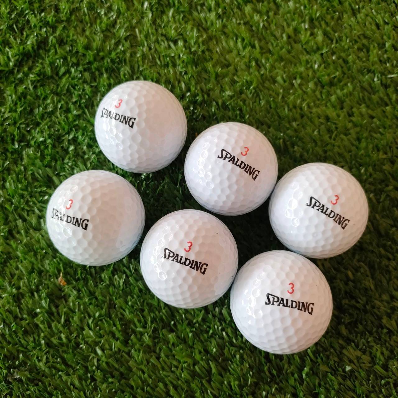 ลูกกอล์ฟ SPALDING ที่ระลึก SINGAPORE BAY COUNTRY CLUB 1 กล่องมี 3 ลูก ทั้งกล่อง และลูกมีสกรีน LIMITED EDITION *** ขายเป็นหลอด *** *** ลูกมือหนึ่ง ***