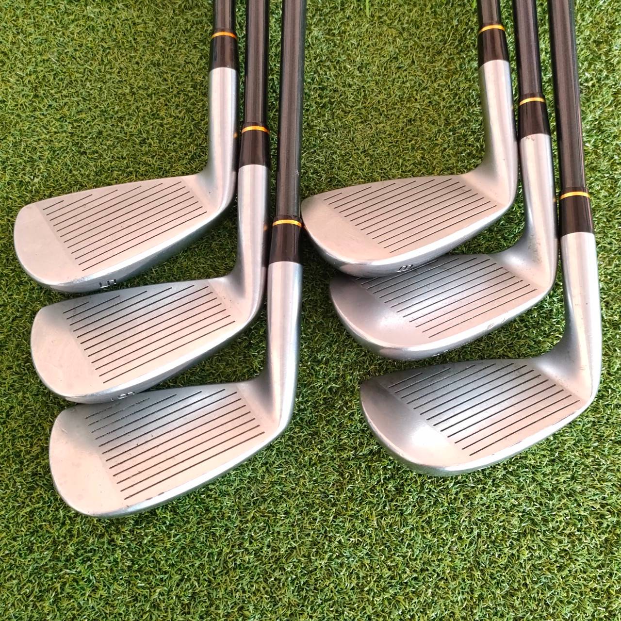 ชุดเหล็ก HONMA BERES TW901 มีเหล็ก 5-10 ทั้งหมด 6 ชิ้น ก้าน ARMRQ B62 ก้าน 1 ดาว