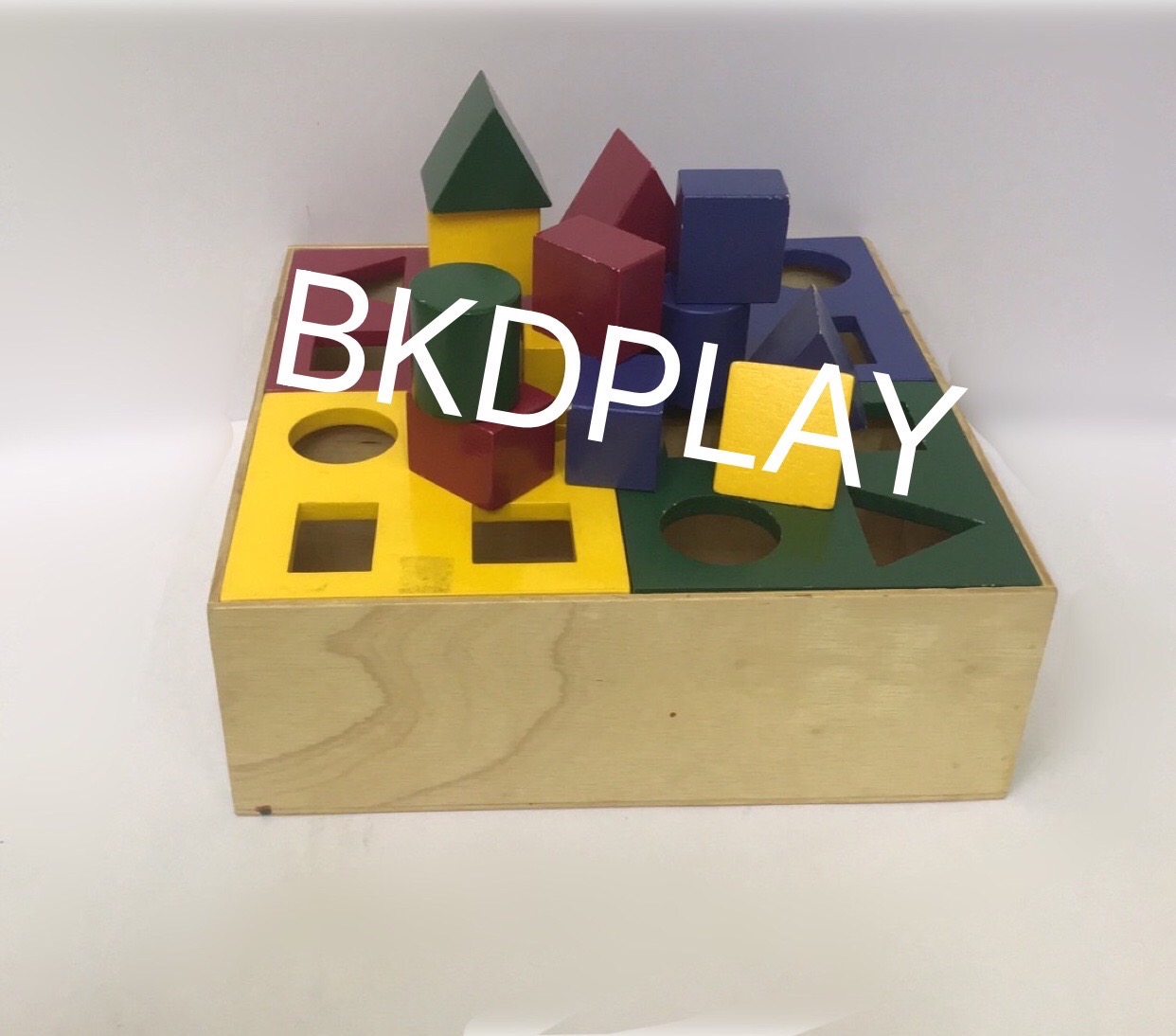 กล่องหยอดบล็อก รูปทรง-สี , ของเล่นไม้, ของเล่นเสริมพัฒนาการ, ของเล่นเด็กอนุบาล, สื่อการสอนเด็กอนุบาล วัสดุและสี ปลอดภัยต่อเด็ก มีมาตรฐาน มอก. ตามที่ สพฐ. กำหนด