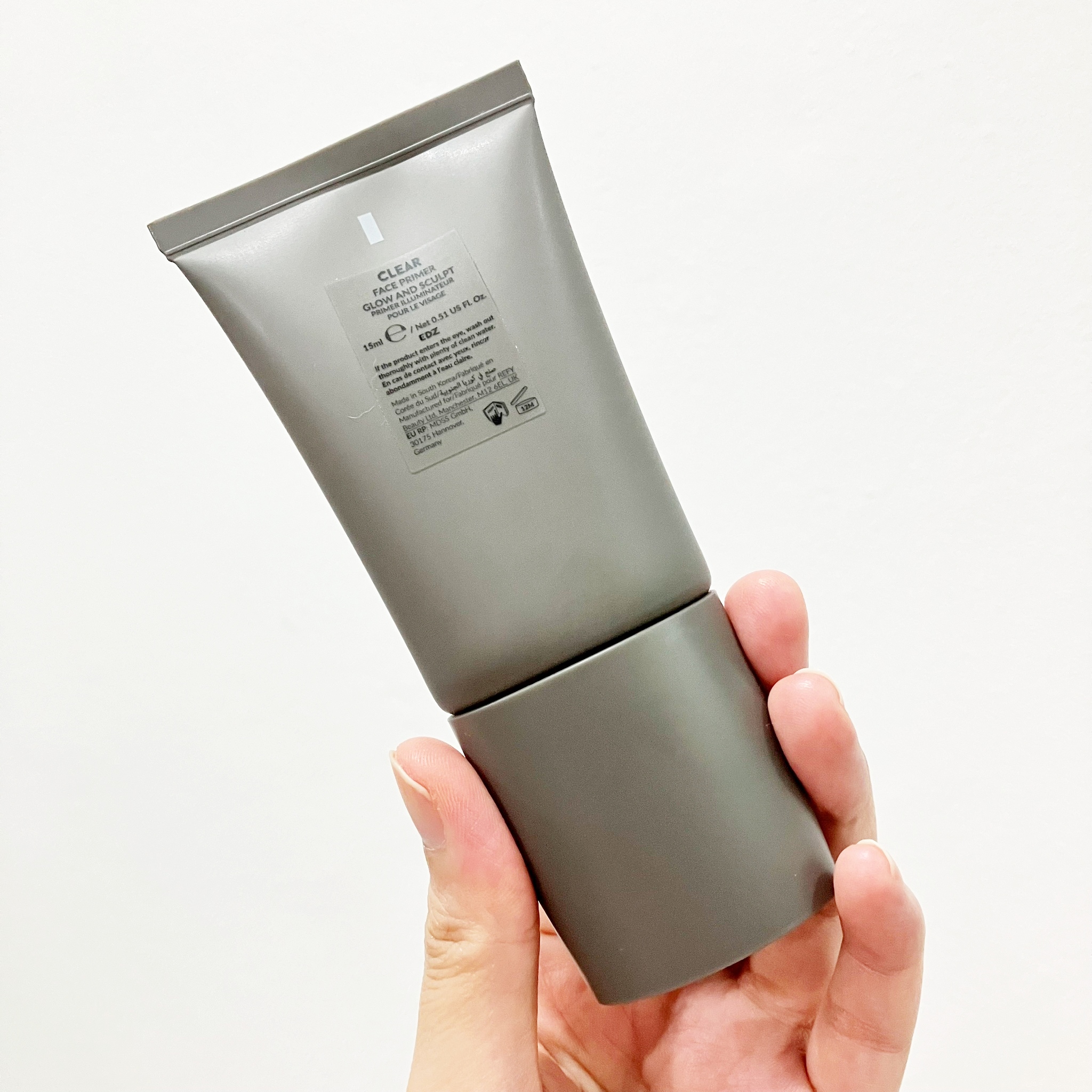 Refy Face Primer Glow and Sculpt 15ml ไพรเมอร์ผิวโกลว์ พร้อมลูกกลิ้งยกกระชับหน้า