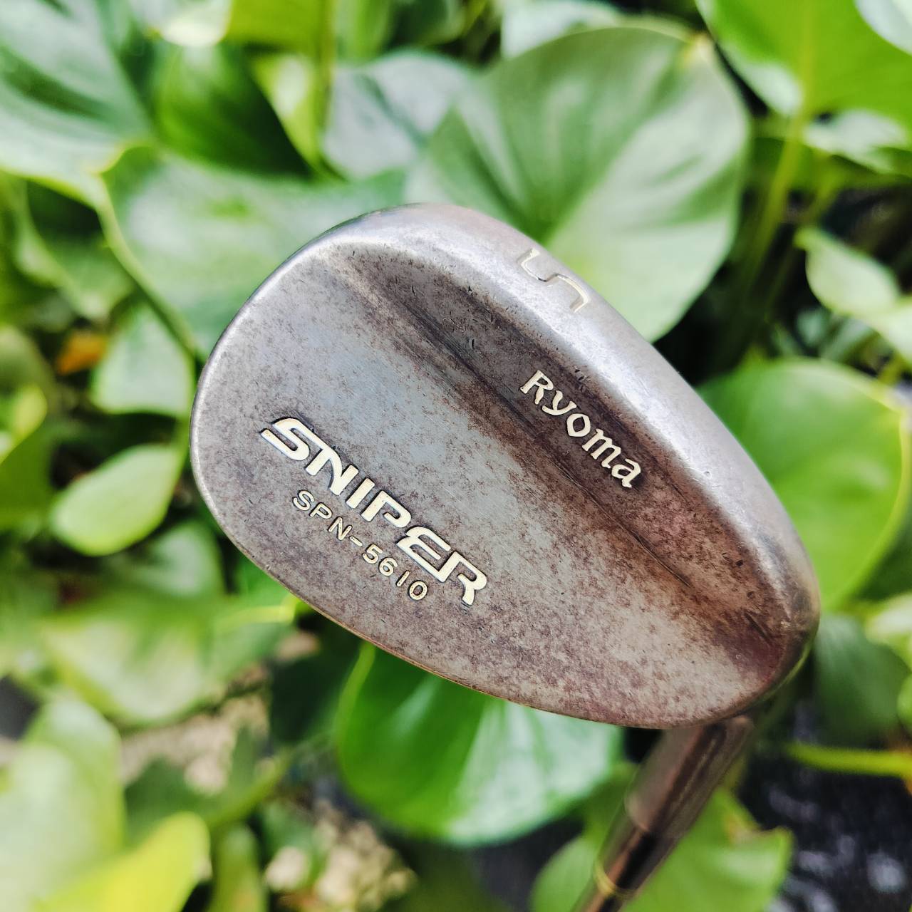 RYOMA SNIPER SPN-56 BOUNCE 10 ก้าน RYOMA WEDGE FLEX กริพแท้เดิม รุ่นสนิม นุ่มจัดสปินแรง ร่องหน้าใบสวยมาก สปินแบบสับแน่นอน!!! ไม้กอล์ฟพรีเมี่ยมมือสอง ของแท้ By NakaraLuxurious