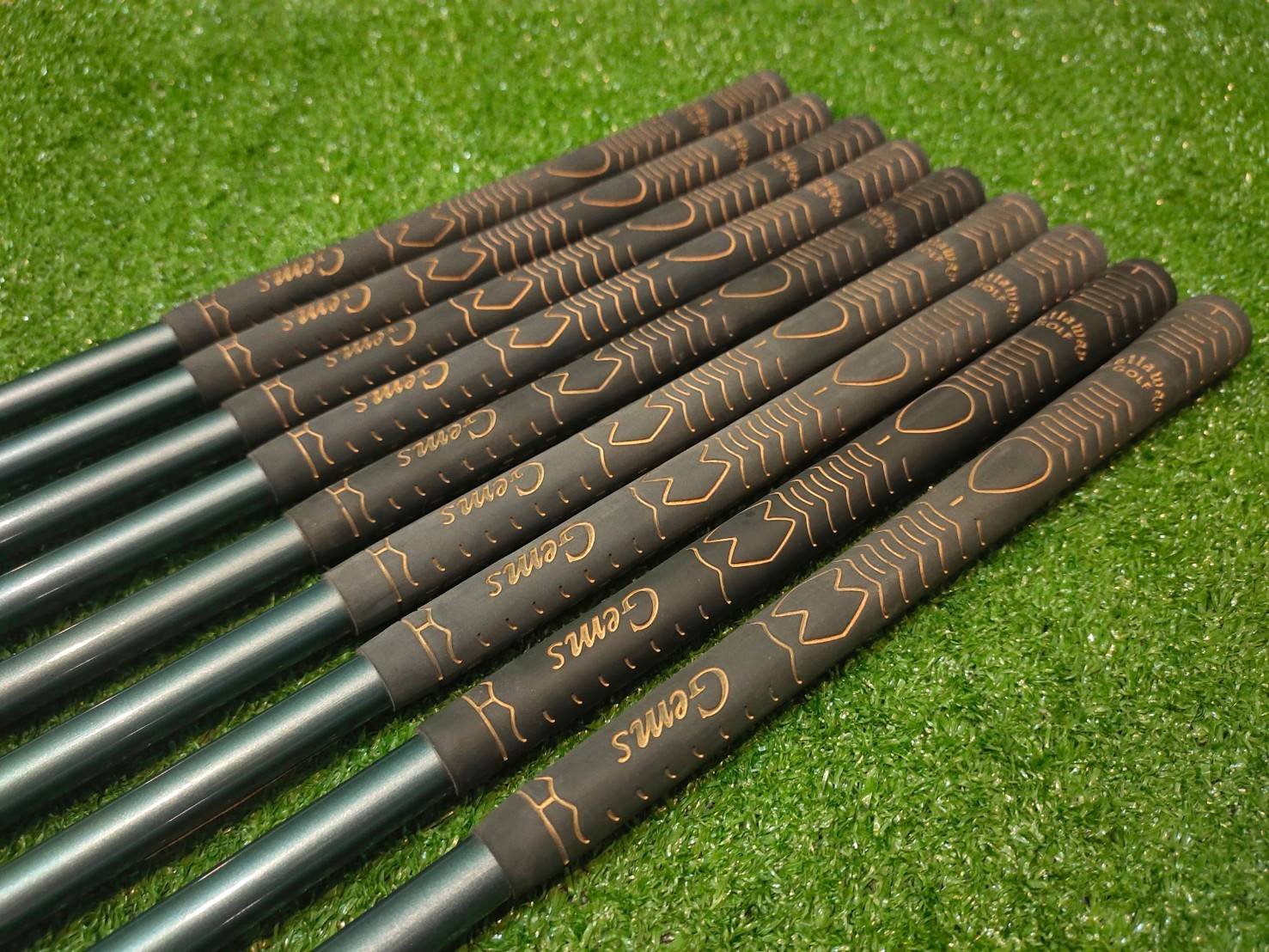 ไม้กอล์ฟสำหรับผู้หญิง ชุดเหล็ก Callaway GEMS