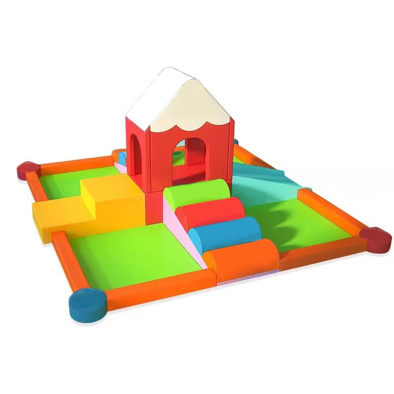 บ้านสีเทียนนุ่มนิ่ม คล้ายดินสอ ปีนป่ายนุ่ม softplay สวนสนุกในร่ม บ้านบอล