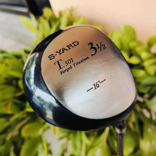 FW 3 ครึ่ง!!! S-YARD T.301 องศา 16 วัสดุ FORGED TITANIUM วัสดุพรีเมี่ยม ตีง่ายกว่า FW3 เป็นก้าน FLEX R2 สำหรับวงสวิงแบบสบายๆ ไม้กอล์ฟพรีเมี่ยมมือสอง ของแท้ By NakaraLuxurious