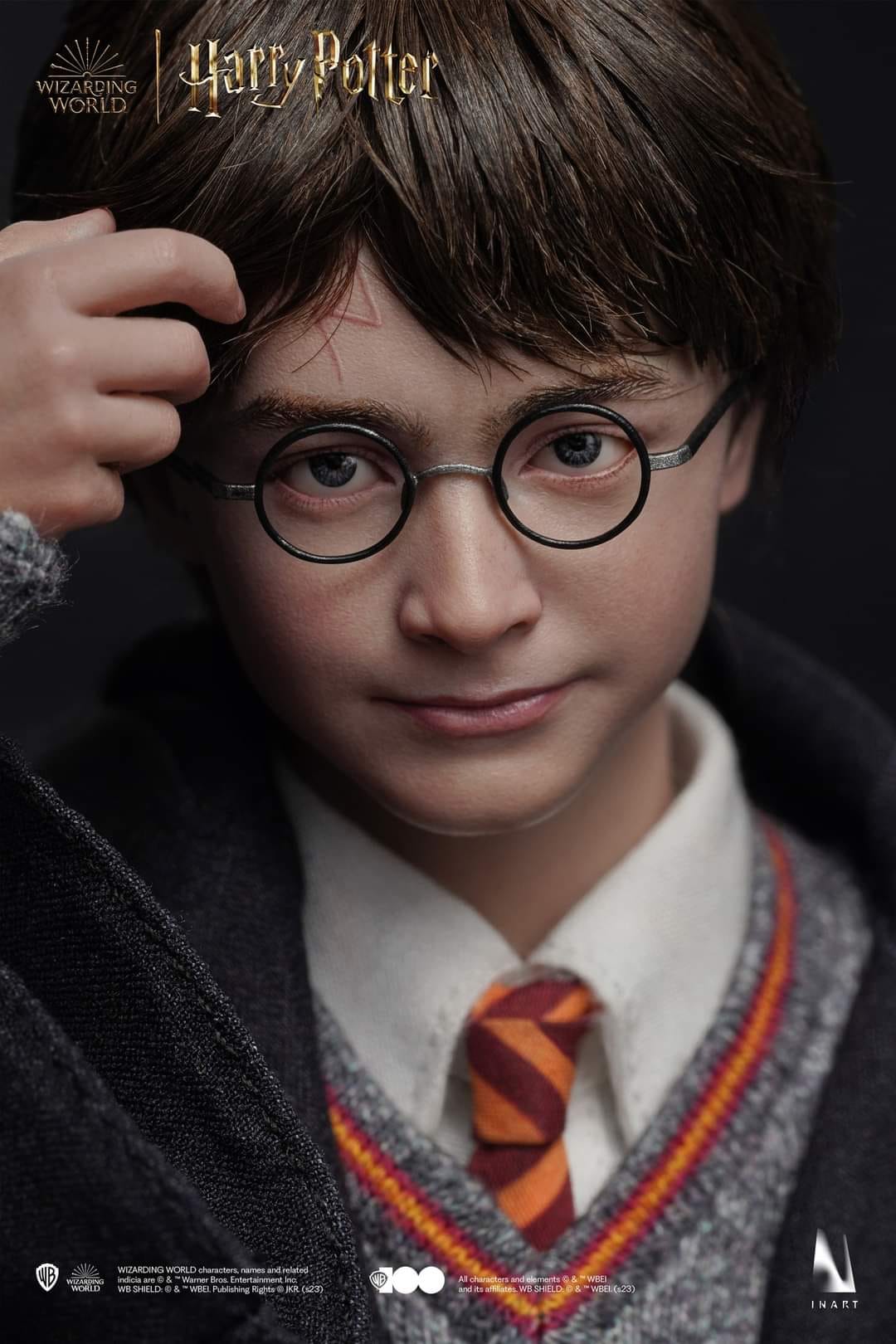 [สั่งจอง]INART 1/6 : HARRY POTTER AND THE PHILOSOPHER’S STONE - HARRY POTTER (HOGWARTS UNIFORM)
