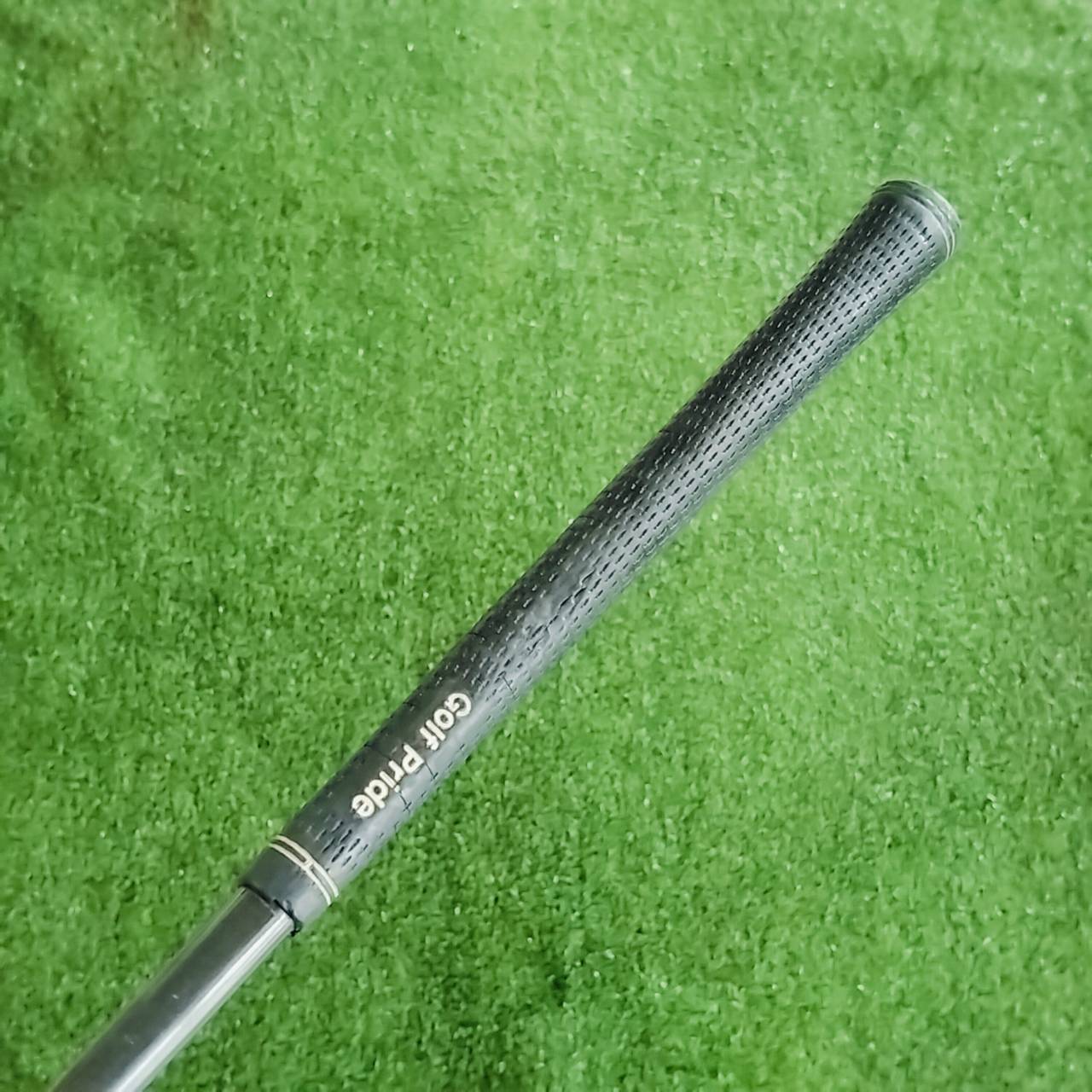 ชุดเหล็ก Callaway BIGBERTHAR GOLD ผลิตจากวัสดุ ทองแดงเบริลเลียม ( BeCu ) ปัดเงาให้เรียบร้อย สวยระดับนางฟ้า หรูหรามาก ไม้กอล์ฟพรีเมี่ยมมือสอง By NakaraLuxurious