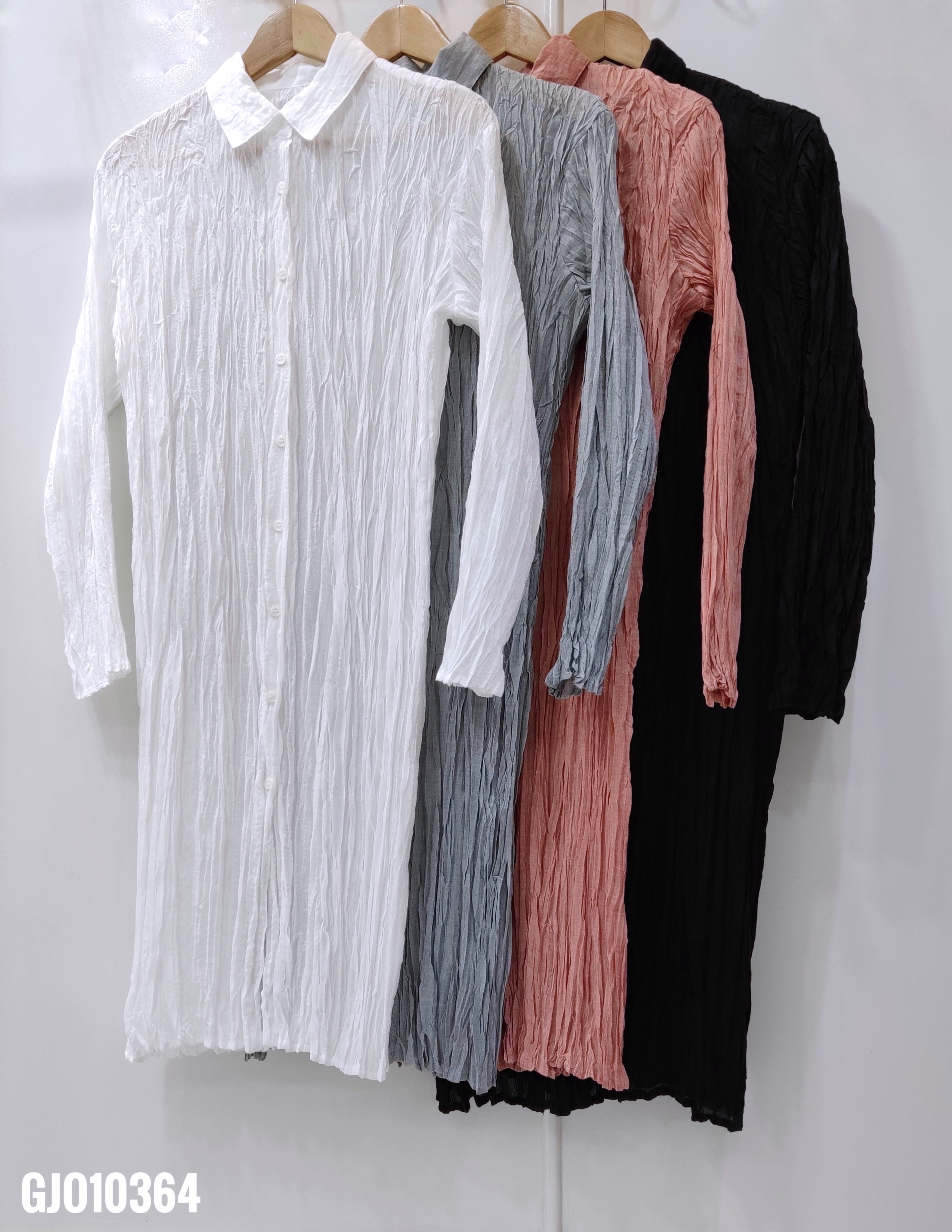 ปรับราคาลง20%!! 2MUAY รุ่น GJO10364 เสื้ออัดพลีทคุณภาพ LONG SLEEVE SHIRT COLLAR CRINKLE PLEATED TOP 4 สี FREE SIZE