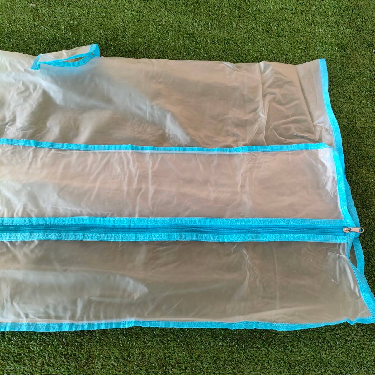 ถุงคลุมกันฝน NO BRAND มือสอง สภาพสวย ใช้งานได้ดี ราคาพิเศษ!! ไม้กอล์ฟมือสอง ของแท้ BY NakaraLuxurious