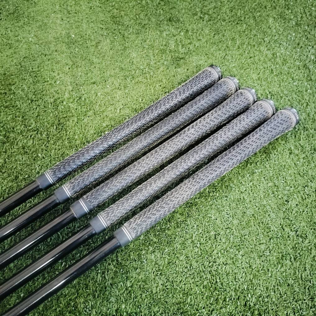 ชุดเหล็ก HYBRID ทั้งชุด!!! Adams Idea Tech V3 irons ชุดเหล็กที่ตีง่ายมากๆๆ และ ตีไกลกว่าเหล็กทั่วไป ไม้กอล์ฟพรีเมี่ยมมือสอง ของแท้ By NakaraLuxurious