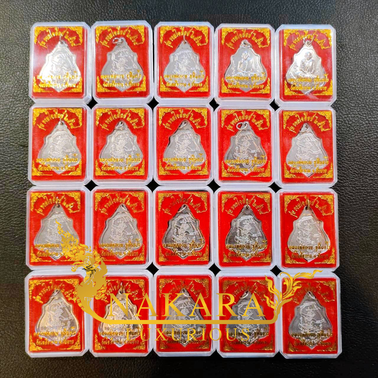 เหรียญหนุมานหลวงพ่อกวย รุ่นรวมใจศิษย์ปี 2564 เนื้ออัลปาก้า เงาเป็นกระจก บล็อคสายฝน