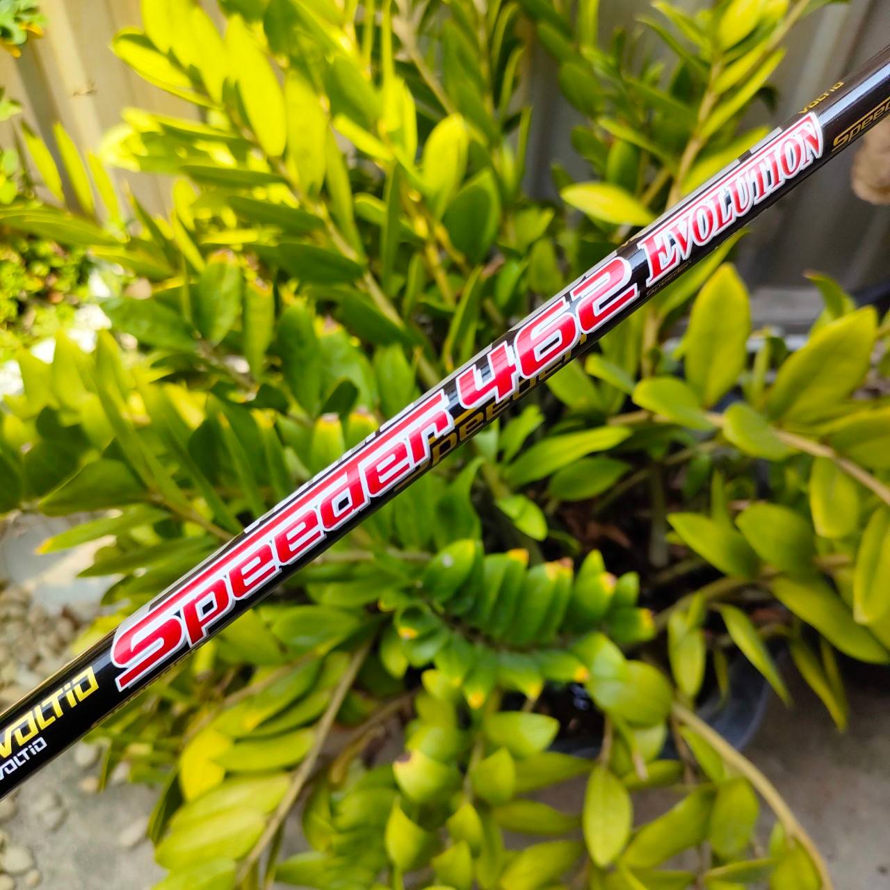 ก้านใส่ DRIVER FUJIKURA SPEEDER 462 EVOLUTION FLEX R ความยาวเฉพาะก้าน 45 นิ้ว ก้านสุดยอดพรีเมี่ยมญี่ปุ่น เบาเพียง 40 กรัม ตีตรง ตีไกลขึ้นอย่างแน่นอน ของใหม่แพงมากๆ ไม้กอล์ฟพรีเมี่ยมมือสอง ของแท้ By NakaraLuxurious