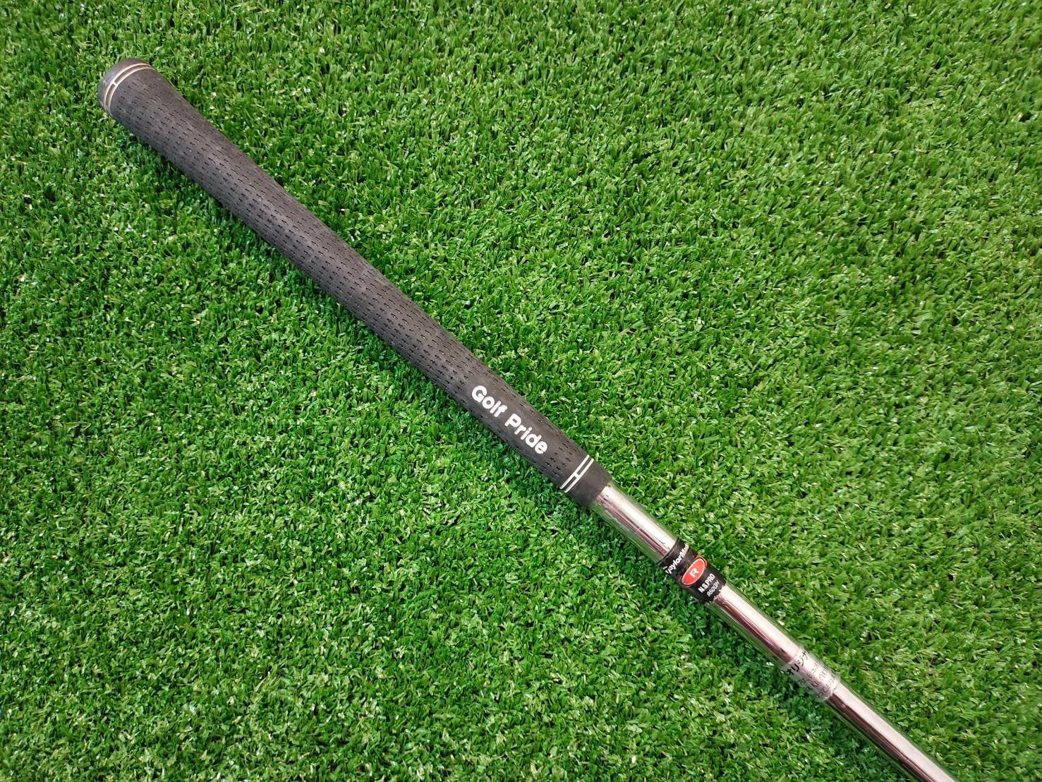 ไม้กอล์ฟมือซ้าย ชุดเหล็ก Taylormade TOUR BURNER
