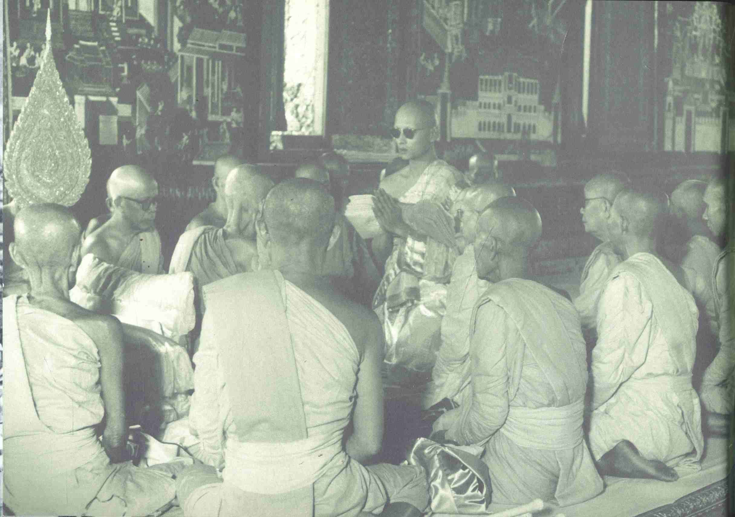 พระสังฆเถระ กับพ่อหลวงของไทย