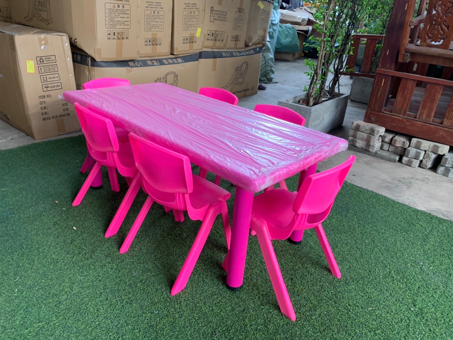 โต๊ะนักเรียน,โต๊ะเขียนหนังสือเด็ก,โต๊ะเรียน, โต๊ะสี่เหลี่ยมผืนผ้า พลาสติก ปรับระดับได้ ราคาโรงงาน พร้อมส่ง