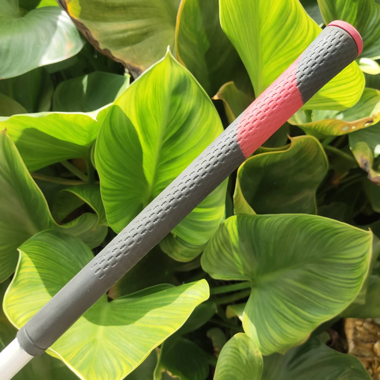 ก้านใส่หัวไม้ TOUR AD IZ-5 FLEX R2 ก้านไม้ที่นักกอล์ฟทั่วโลกไว้วางใจ