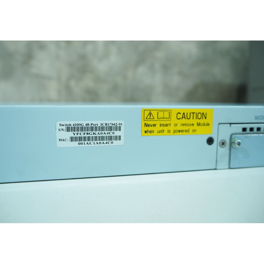 สวิตช์ 3Com Switch 4200G 48-Port สินค้ามือสอง มีประกัน
