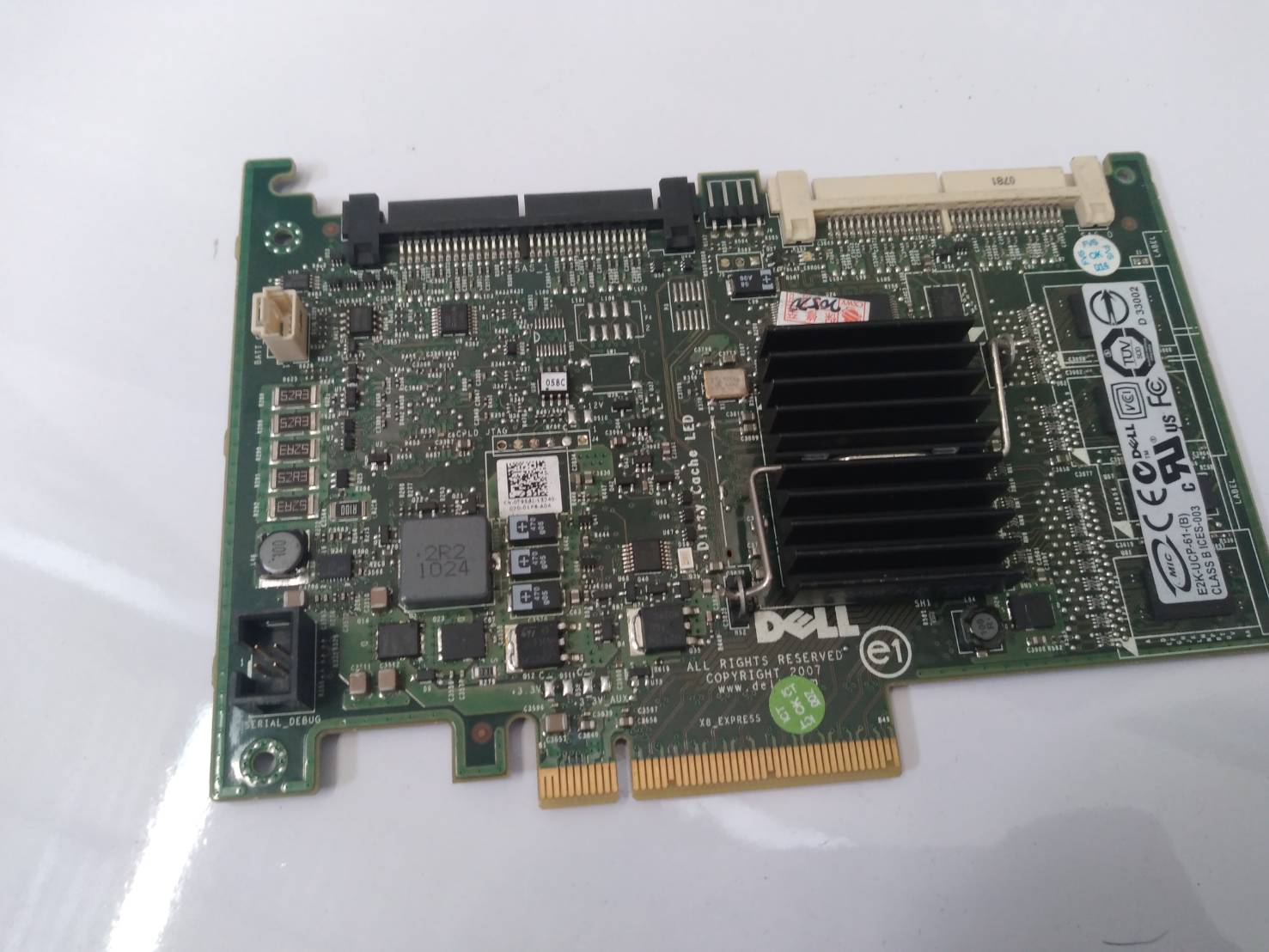 Dell PowerEdge PERC 6i PCI-e SAS Raid Controller Card T774H 0T774H พร้อมชุดสายสองเส้น