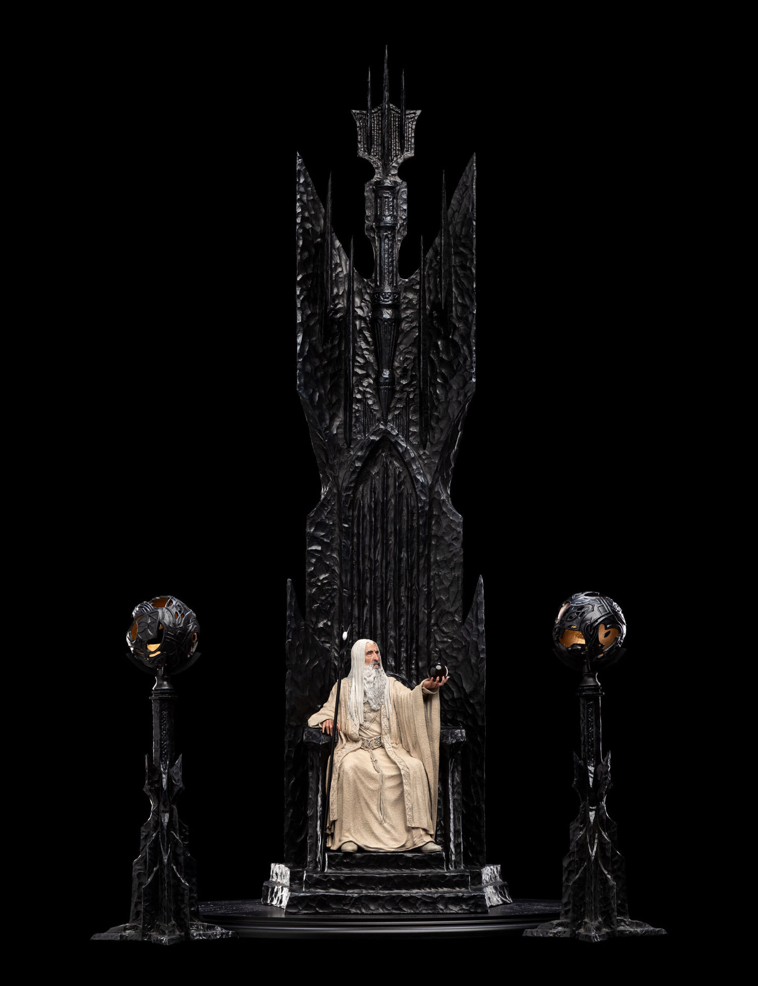 [สั่งจอง]Weta Workshop 1/6 : Saruman the White on Throne