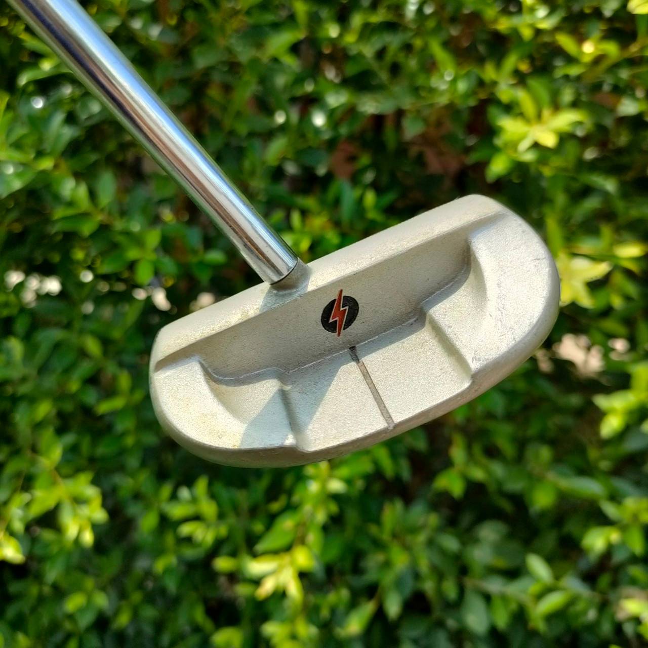 PUTTER POWER BILT ONE PUTT -03 ความยาว 34 นิ้ว ทองมอลเล็ต วัสดุดี ออกแบบให้พัตต์ง่าย หน้าอินเสิร์ท STEEL ทำให้เกาะไลน์มาก