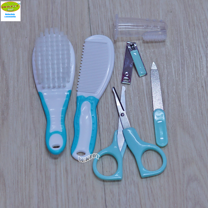 Fisher-Price เซ็ทกรรไกรตัดเล็บทารก แปรงหวีผม แปรงนวดเหงือก 6 ชิ้น