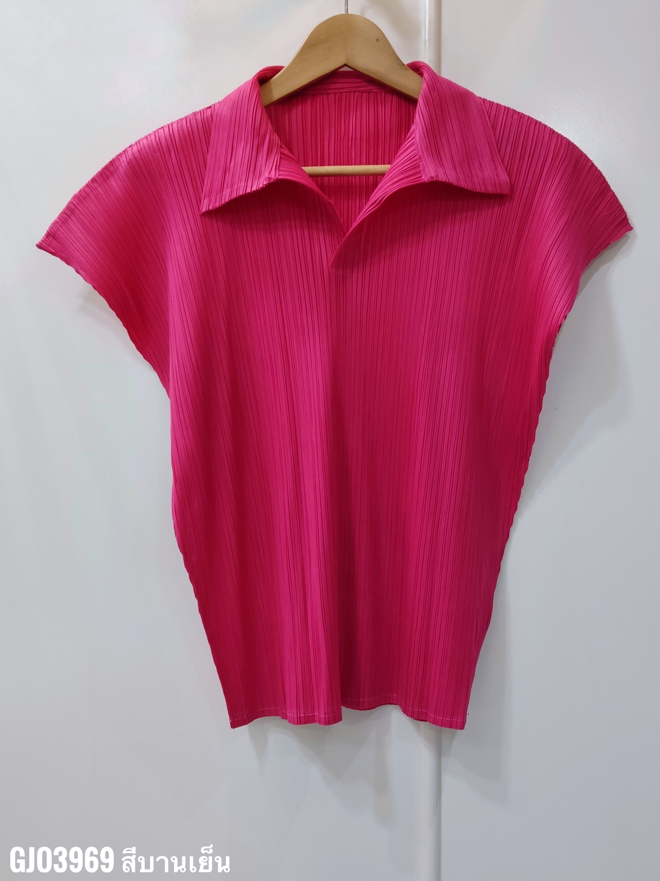 2MUAY รุ่น GJO3969 เสื้ออัดพลีทคุณภาพ BAT SLEEVE COLLAR PLEATED TOP 8 สี FREE SIZE