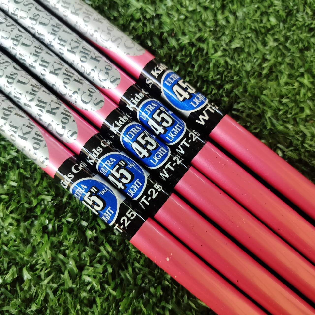 ก้านไม้กอล์ฟเด็กสำหรับใส่หัวไม้ ก้าน U.S.KIDS GOLF 45" ULTRA LIGHT WT-25 ความยาวก้าน 29 นิ้ว สำหรับน้องที่มีความสูง 114-120 เซนติเมตร ก้านไม้กอล์ฟพรีเมี่ยมมือหนึ่ง ของแท้ By NakaraLuxurious