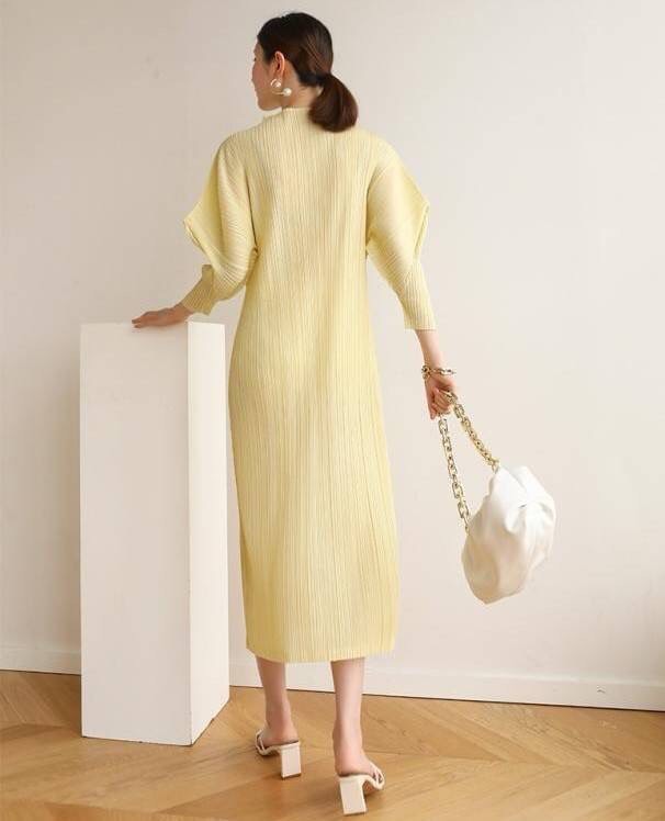 2MUAY รุ่น GJO7877 HIGH NECK ANGLE SLEEVE PLEAT DRESS เดรสผู้หญิง เดรสพลีทคุณภาพ 11สี FREE SIZE