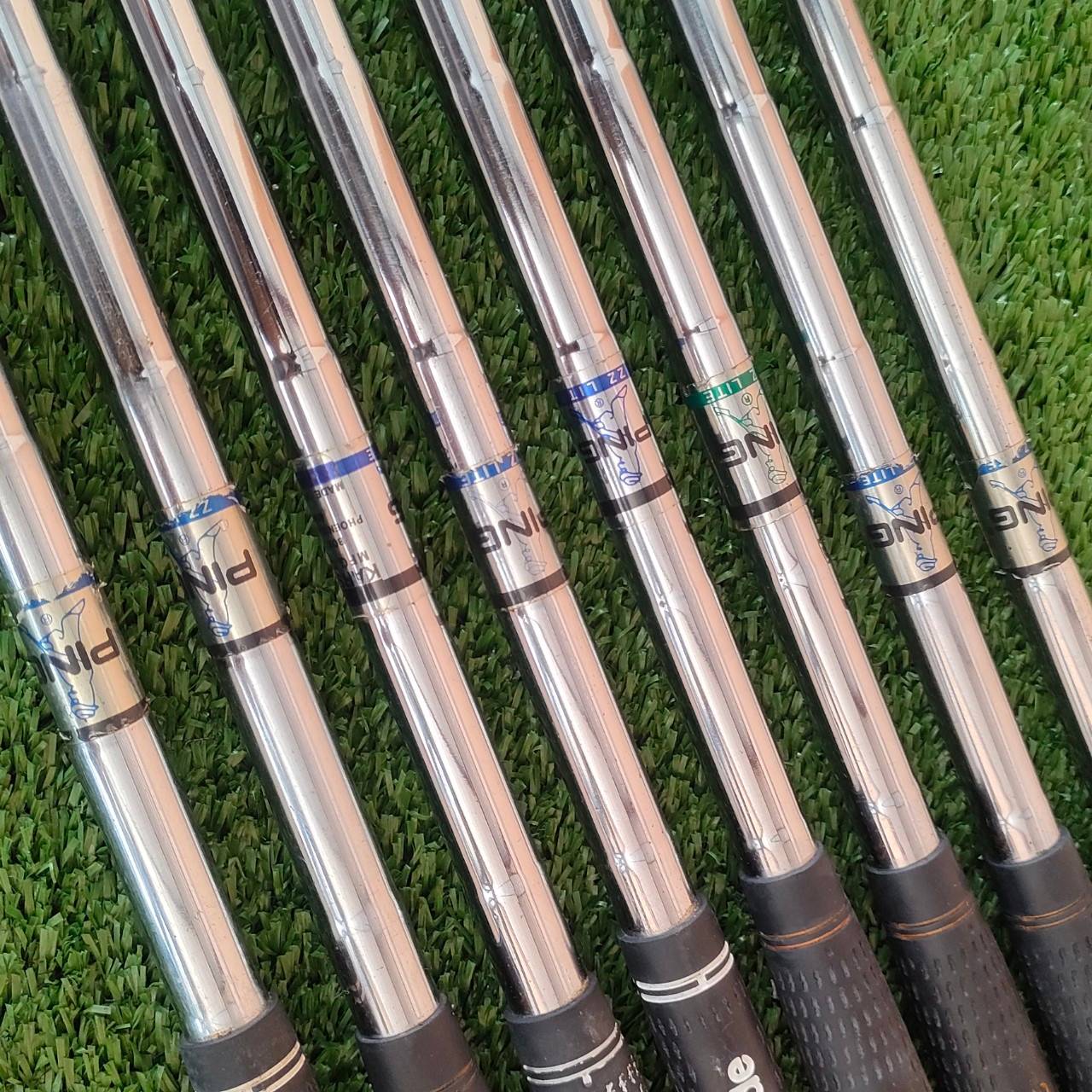 ชุดเหล็ก PING EYE2 จุดดำ มีเหล็ก 3-9 เเละ W ก้าน PING KARSTEN