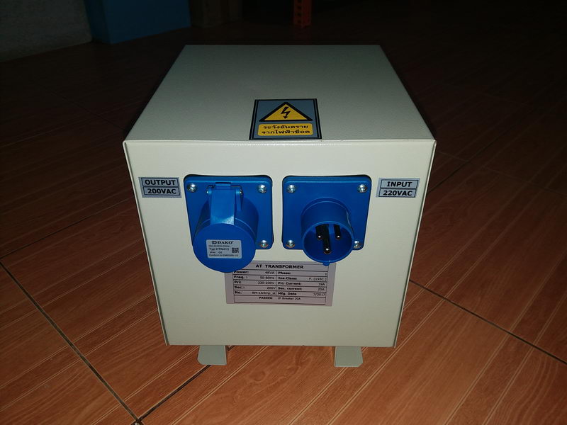 หม้อแปลง 1เฟส Auto Type 1KVA in220V out100,110,120V