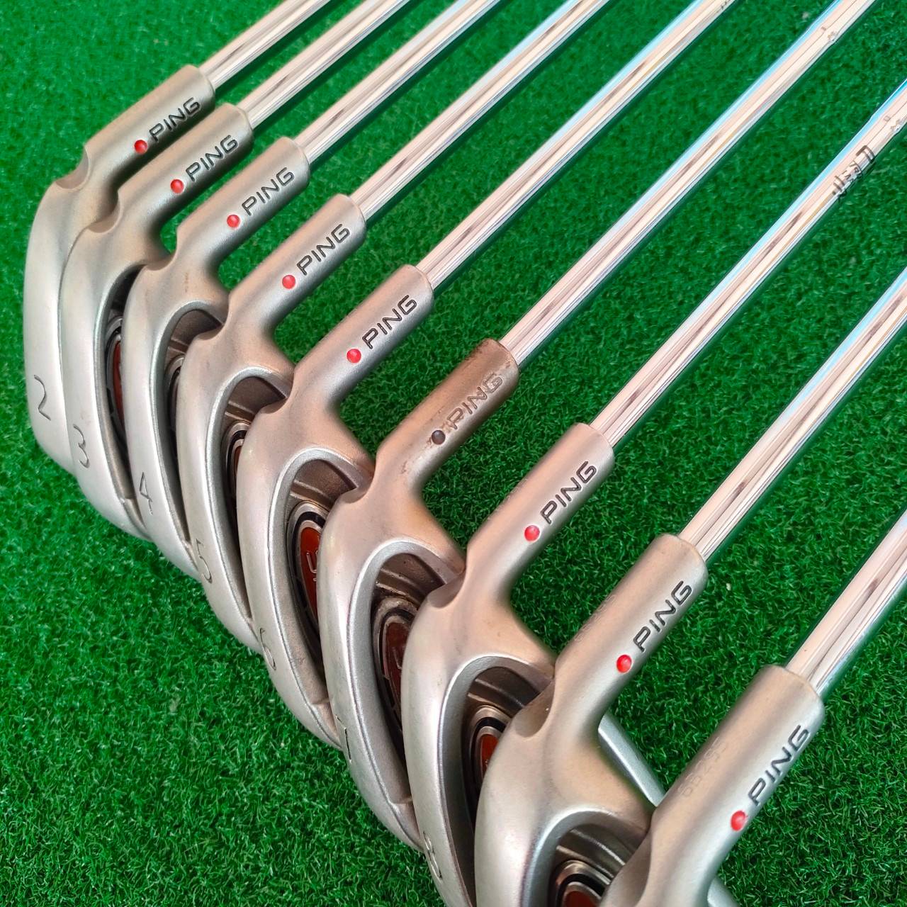 ชุดเหล็ก PING I10 จุดแดง มีเหล็ก 2 - 9 เเละ W ชุดใหญ่เต็มสูบ มีเหล็ก 2 ด้วย ก้าน CUSHIN PING เดิมๆ วัสดุ PING ไม่เหมือนใคร