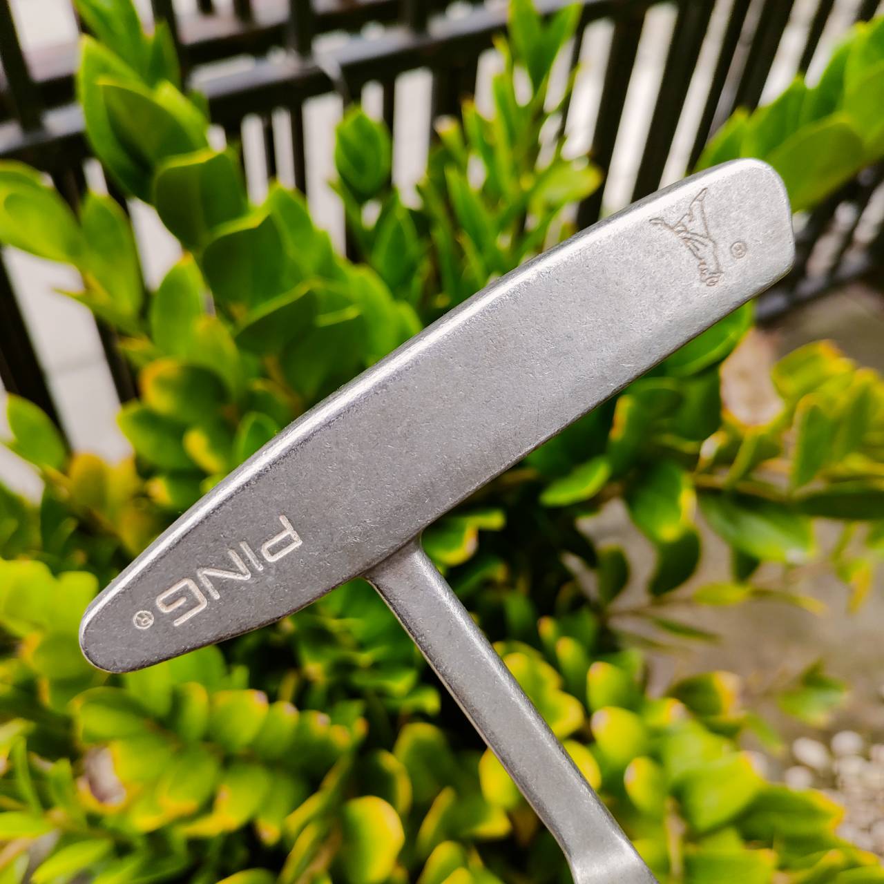 PUTTER PING ANSER 5 ความยาว 33 นิ้ว ANSER เป็นรุ่นที่ขายดีที่สุด ไม้กอล์ฟพรีเมี่ยมมือสอง ของแท้ By NakaraLuxurious